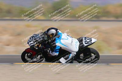 media/Oct-09-2022-SoCal Trackdays (Sun) [[95640aeeb6]]/Turn 15 Inside Distant Pans (1145am)/